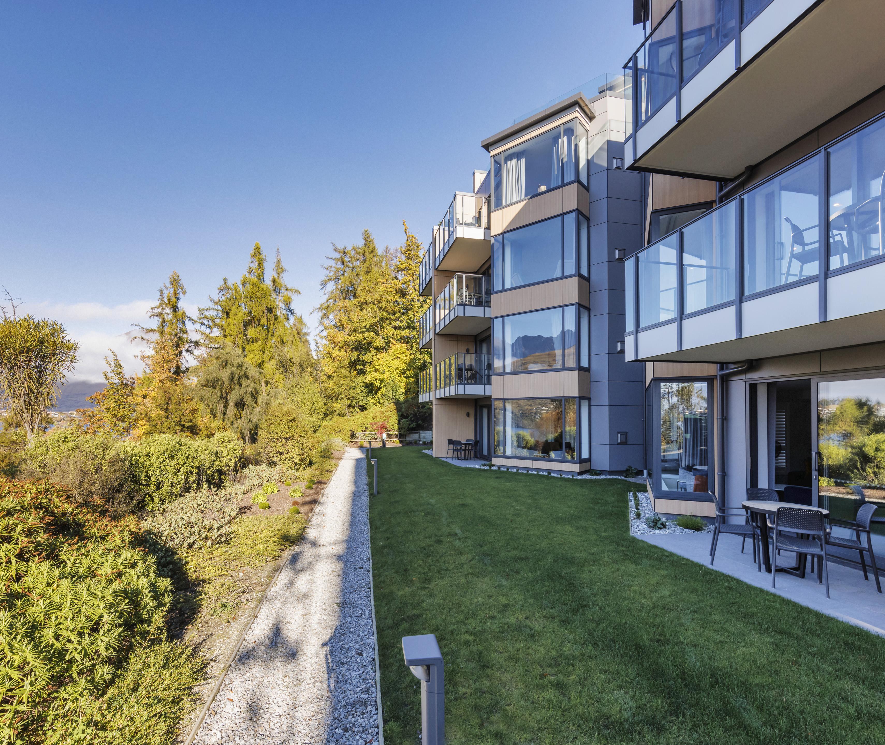 Oaks Queenstown Shores Resort Exterior photo