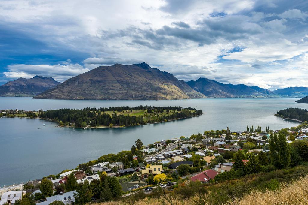 Oaks Queenstown Shores Resort Exterior photo